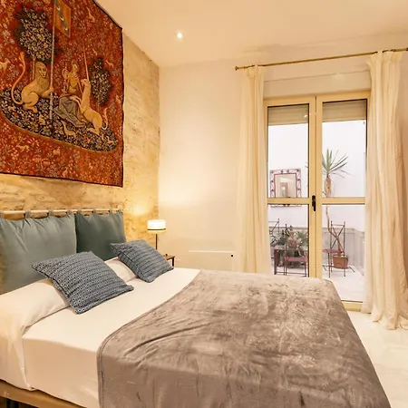 Fuente De Plata, And Patios, Step-free, Historical Center