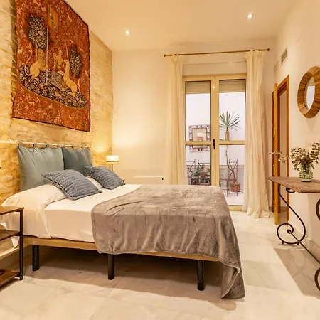 Fuente De Plata, And Patios, Step-free, Historical Center