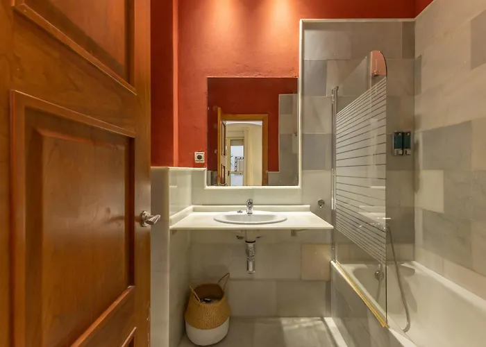 Fuente De Plata, And Patios, Step-free, Historical Center Appartement Séville